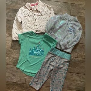 Disney Girls Clothing Bundle XS Disney Parks